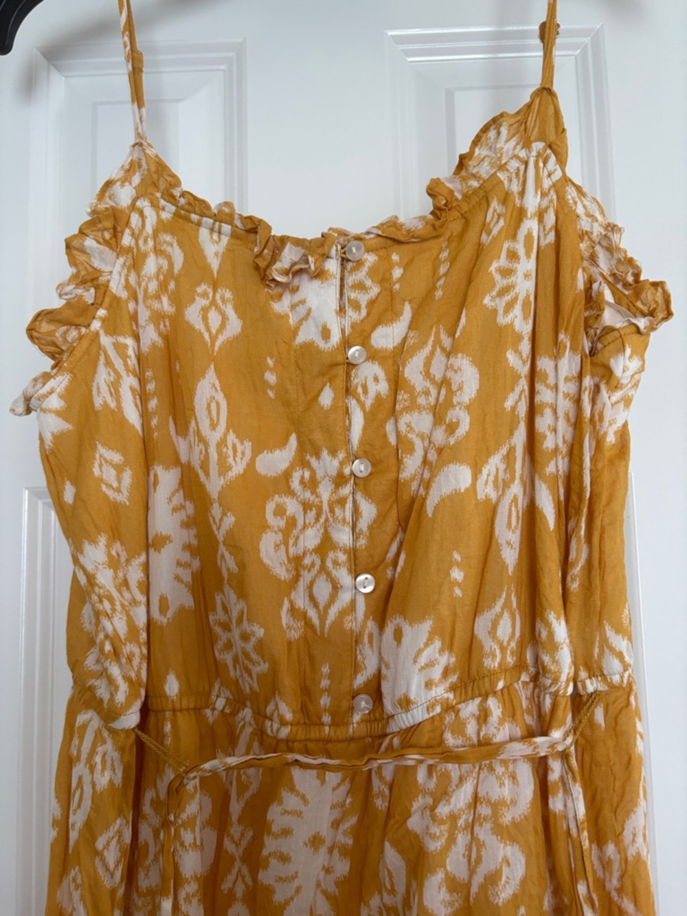 Versona Mustard Yellow and White Floral Midi Dress - Picture 2 of 3